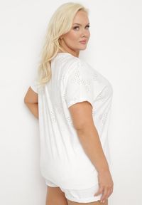 Born2be - Biały T-shirt z Haftowanej Tkaniny Clexbia. Okazja: na co dzień. Kolor: biały. Materiał: tkanina. Wzór: haft. Styl: casual, elegancki #3