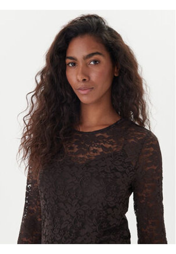 Vero Moda Bluzka Kanya 10336176 Brązowy Regular Fit. Kolor: brązowy. Materiał: syntetyk