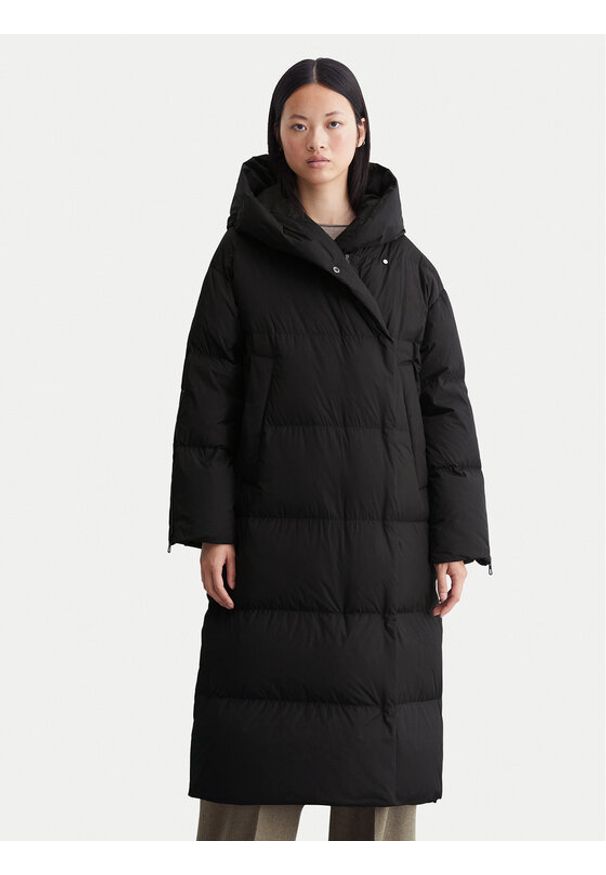 Marc O'Polo Kurtka puchowa 409 0874 71333 Czarny Regular Fit. Typ kołnierza: polo. Kolor: czarny. Materiał: syntetyk. Sezon: zima