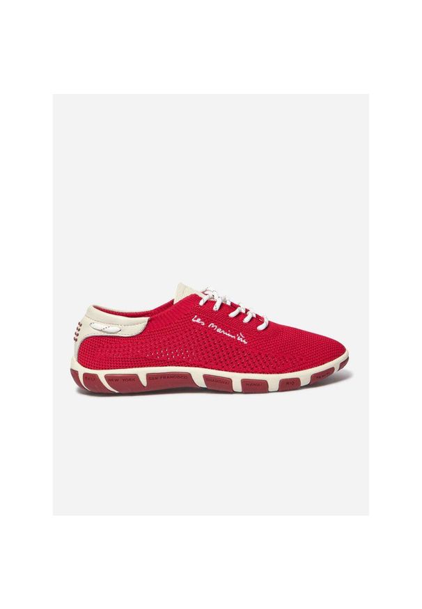 Niskie buty damskie TBS Jazaria. Kolor: czerwony. Materiał: skóra