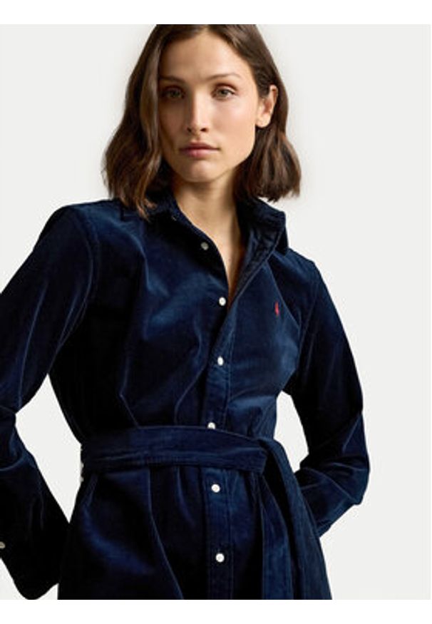 Polo Ralph Lauren Sukienka koszulowa 211941474005 Granatowy Regular Fit. Typ kołnierza: polo. Kolor: niebieski. Materiał: sztruks, bawełna. Typ sukienki: koszulowe