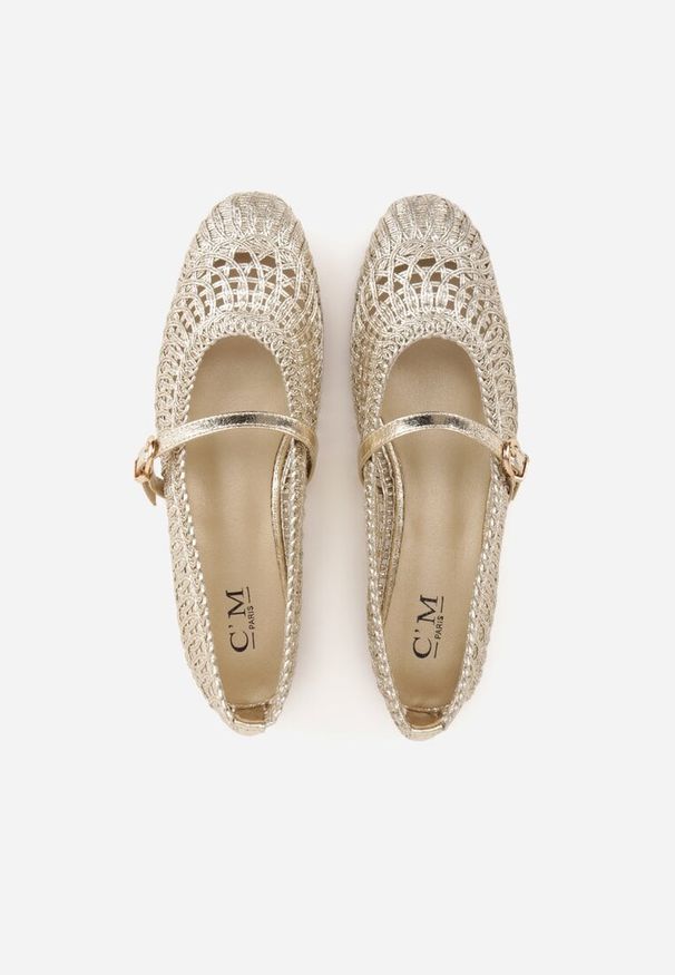 Renee - Złote Balerinki w Stylu Mary Jane z Szydełkową Cholewką Syroelle. Okazja: na co dzień. Zapięcie: pasek. Kolor: złoty. Materiał: jeans. Szerokość cholewki: normalna. Styl: retro, casual