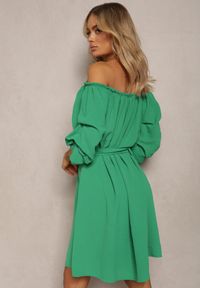 Renee - Zielona Sukienka Mini o Trapezowym Fasonie z Bufiastymi Marszczonymi Rękawami Kailith. Kolor: zielony. Typ sukienki: trapezowe. Długość: mini #3