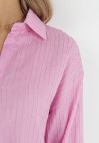 Born2be - Różowa Asymetryczna Koszula z Przezroczystej Tkaniny Camillah. Kolor: różowy. Materiał: tkanina. Długość: długie #3