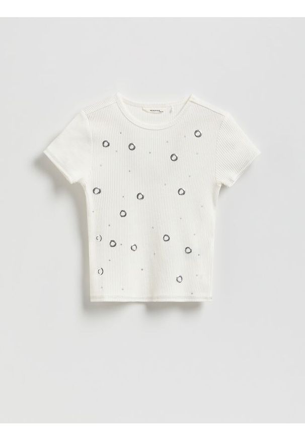 Reserved - Bawełniany t-shirt z aplikacją - złamana biel. Materiał: bawełna. Wzór: aplikacja