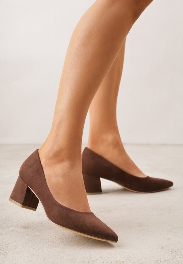 Born2be - Brązowe Czółenka Vices na Obcasie ze Skórzaną Wkładką Valaria. Okazja: na spotkanie biznesowe, do pracy. Kolor: brązowy. Materiał: skóra. Obcas: na obcasie. Styl: biznesowy, elegancki, wizytowy. Wysokość obcasa: średni