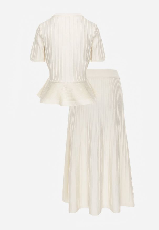 Renee - Beżowy Komplet z Wiskozą Bluzka z Guzikami i Baskinką i Spódnica Narinna. Kolor: beżowy. Materiał: wiskoza