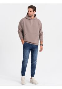 Ombre Clothing - Spodnie męskie marmurkowe jeansowe JOGGERY - ciemnoniebieskie V1. Kolor: niebieski. Materiał: jeans