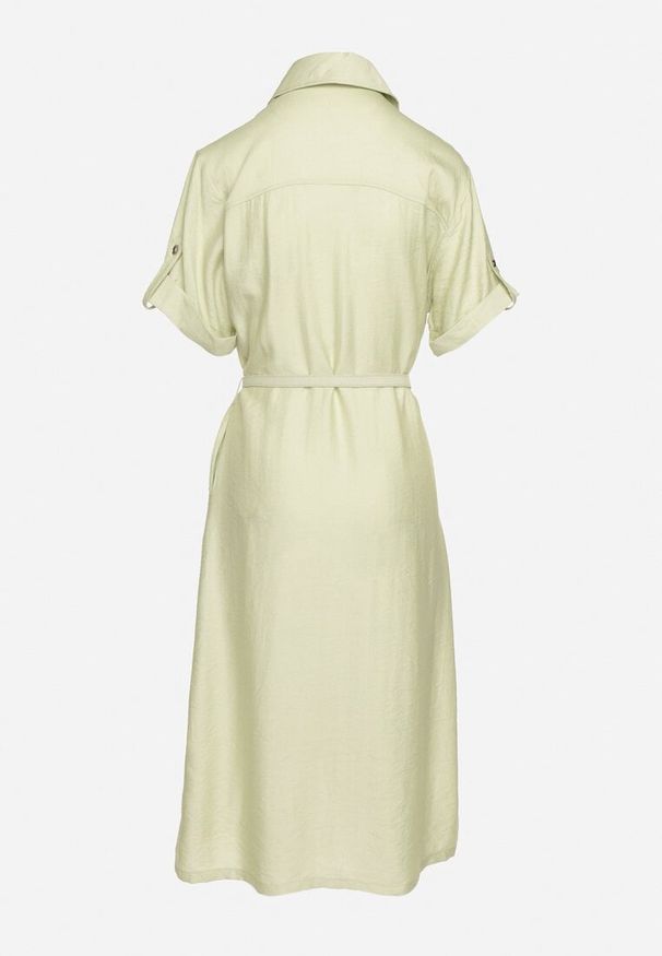 Born2be - Zielona Wiskozowa Sukienka o Koszulowym Kroju z Paskiem Nelavyn. Okazja: do pracy, na co dzień. Kolor: zielony. Materiał: wiskoza. Długość rękawa: krótki rękaw. Typ sukienki: koszulowe. Styl: elegancki, casual