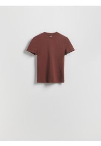 Reserved - T-shirt regular - brązowy. Kolor: brązowy. Materiał: bawełna, włókno, dzianina