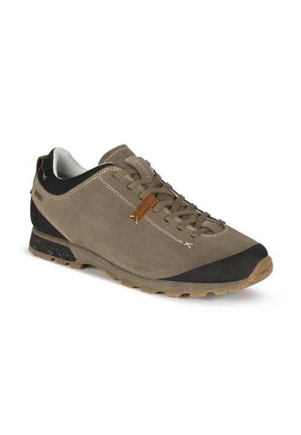 Buty trekkingowe męskie Aku Bellamont Iii Suede Low Gtx. Kolor: brązowy. Materiał: skóra. Sport: turystyka piesza