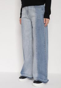 Born2be - Niebieskie Dwukolorowe Jeansy o Szerokim Kroju z Wysokim Stanem Seronore. Okazja: na co dzień, do pracy, na spotkanie biznesowe. Stan: podwyższony. Kolor: niebieski. Styl: biznesowy, klasyczny, casual, elegancki #1