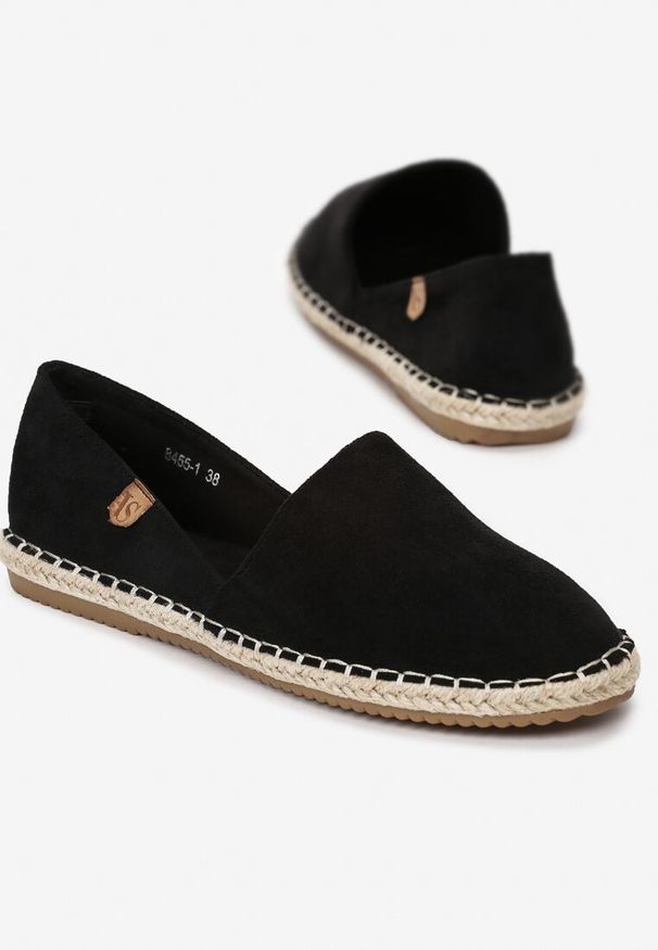Renee - Czarne Espadryle Specialty. Zapięcie: bez zapięcia. Kolor: czarny. Materiał: jeans, materiał. Szerokość cholewki: normalna. Wzór: ażurowy