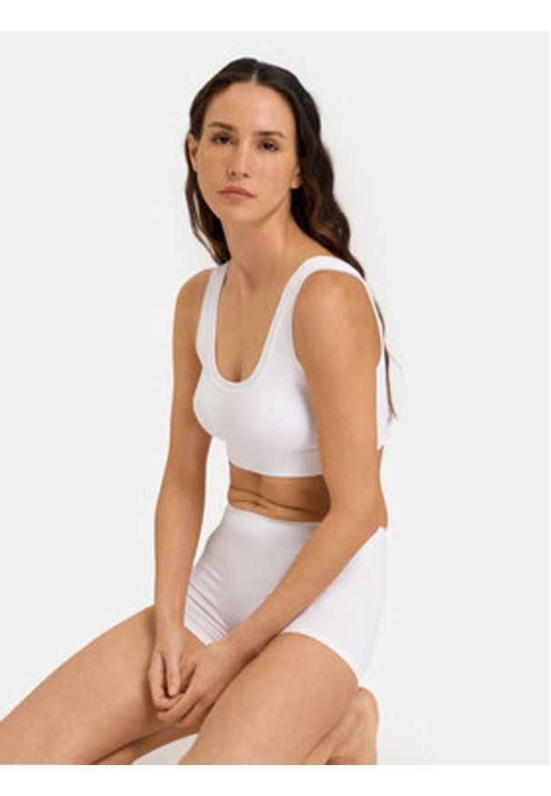 Hanro Biustonosz top Touch Feeling 71806 Biały. Kolor: biały. Materiał: syntetyk