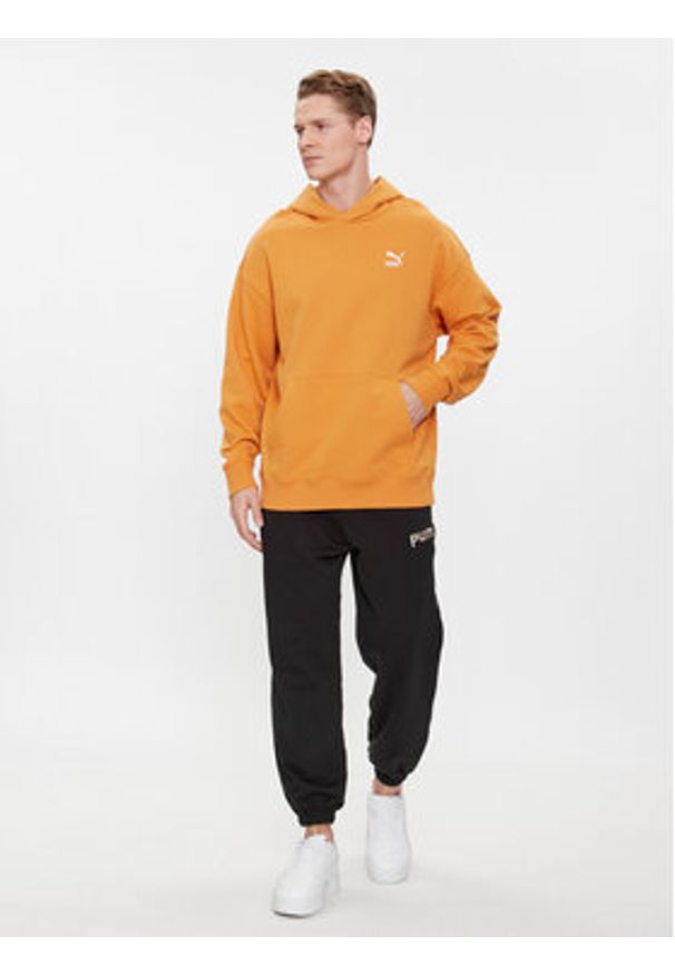 Puma Bluza Classics 535601 Pomarańczowy Relaxed Fit. Kolor: pomarańczowy. Materiał: bawełna
