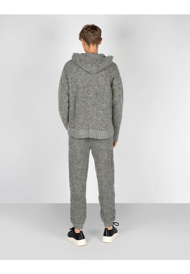Takeshy Kurosawa Spodnie "Boucle" | 83056 | Con Laccio | Mężczyzna | Szary. Okazja: na co dzień. Kolor: szary. Materiał: akryl, wełna. Wzór: aplikacja. Styl: casual