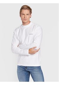 Calvin Klein Longsleeve Micro Logo K10K110179 Biały Regular Fit. Kolor: biały. Materiał: bawełna. Długość rękawa: długi rękaw