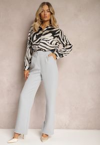 Renee - Szare Spodnie Garniturowe High Waist z Kieszeniami Denera. Okazja: na imprezę, na spotkanie biznesowe. Stan: podwyższony. Kolor: szary. Długość: długie. Wzór: paski. Styl: biznesowy, klasyczny, elegancki