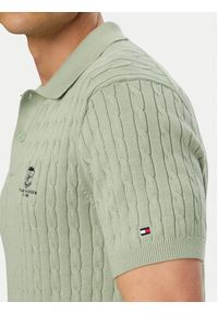 TOMMY HILFIGER - Tommy Hilfiger Polo MW0MW42788 Zielony jasny Regular Fit. Typ kołnierza: polo. Kolor: zielony. Materiał: bawełna #4