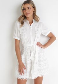 Born2be - Biała Sukienka Rozkloszowana z Koronką i Wiązanym Paskiem Alphonsina. Kolor: biały. Materiał: koronka. Wzór: koronka #5