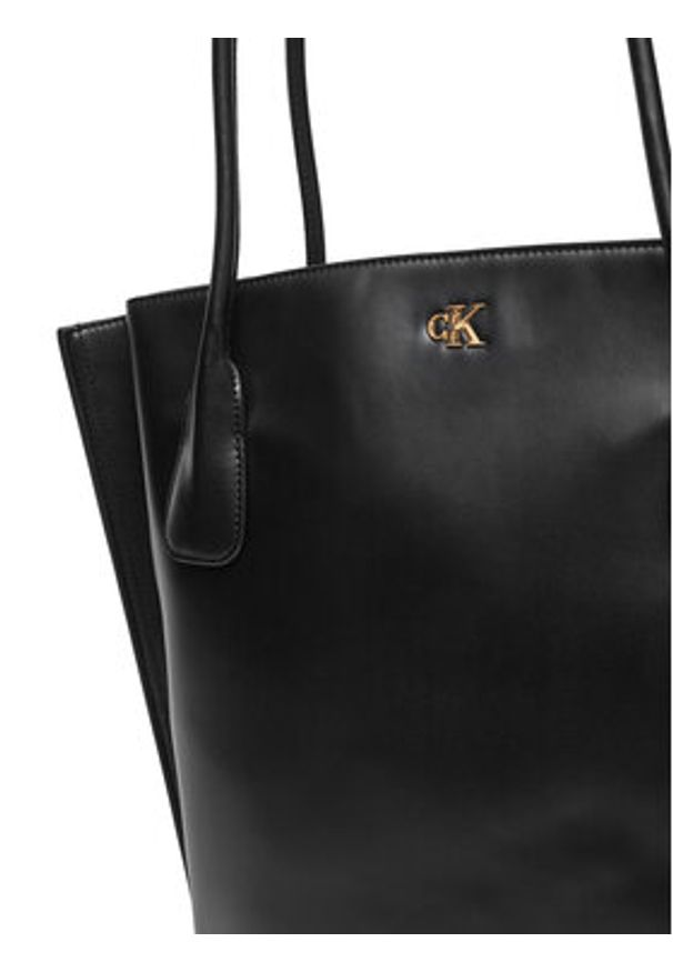 Calvin Klein Torebka LV04F3168G Czarny. Kolor: czarny. Materiał: skórzane