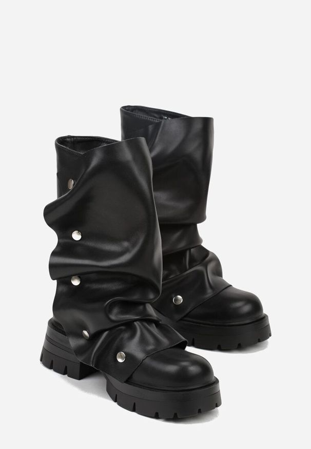 Renee - Czarne Marszczone Botki ze Zdobieniem na Napy Tusaera. Kolor: czarny. Materiał: satyna, koronka, jeans. Szerokość cholewki: normalna. Wzór: aplikacja