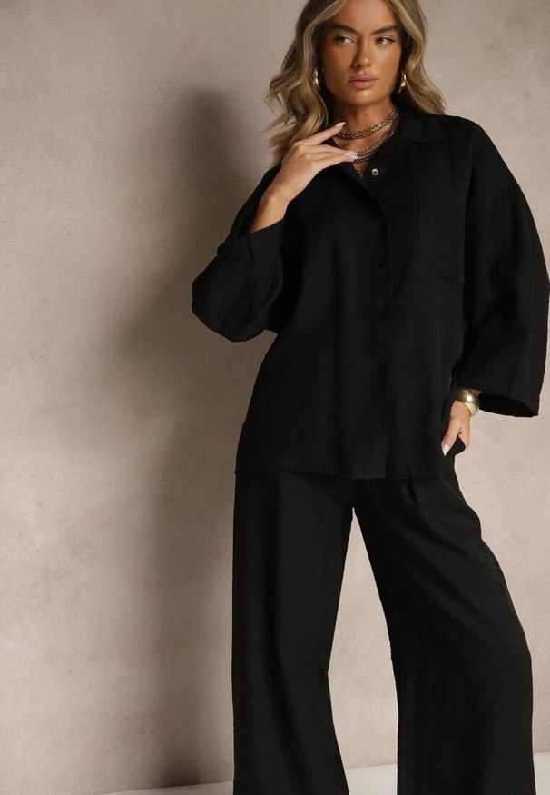 Renee - Czarny Wiskozowy Komplet Oversize Koszula i Spodnie Wide Leg Zierana. Kolor: czarny. Materiał: wiskoza