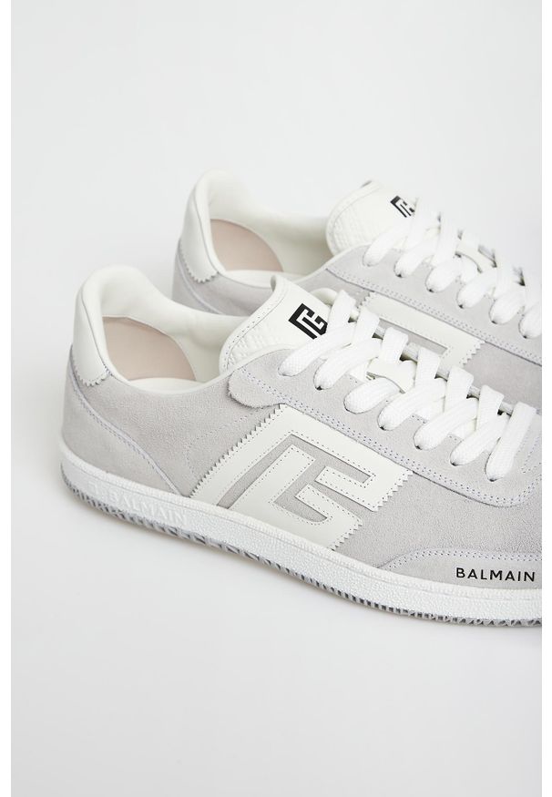 Balmain - Sneakersy męskie skórzane Swan BALMAIN. Materiał: skóra