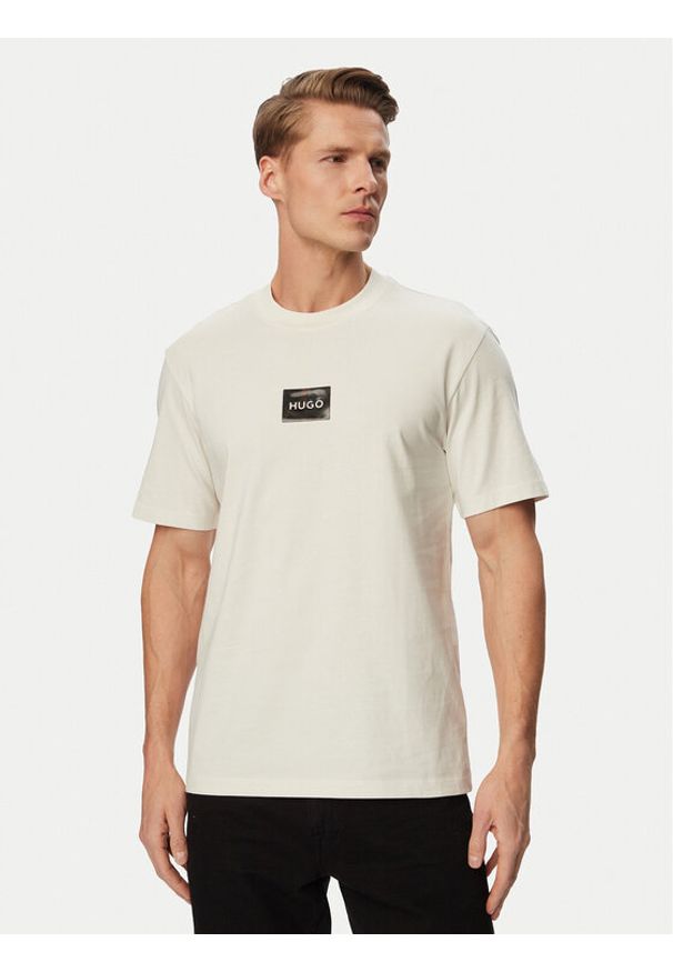 Hugo - HUGO T-Shirt Dumeon 50557445 Kremowy Regular Fit. Kolor: kremowy. Materiał: bawełna