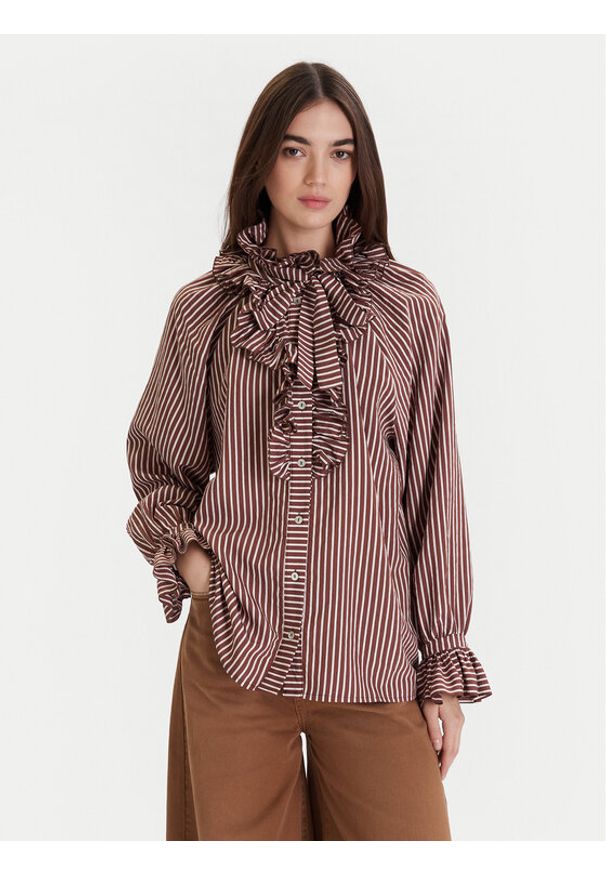 ViCOLO Koszula TF0287 Brązowy Regular Fit. Kolor: brązowy. Materiał: wiskoza