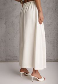 Renee - Jasnobeżowa Rozkloszowana Spódnica z Wiskozy Zdobiona Plisami i Paskiem Durklea. Okazja: na co dzień. Kolor: beżowy. Materiał: wiskoza. Długość: krótkie. Wzór: aplikacja. Styl: casual #5