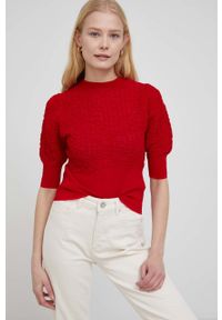Desigual t-shirt damski kolor czerwony. Kolor: czerwony. Materiał: dzianina. Długość rękawa: krótki rękaw. Długość: krótkie