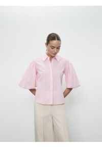Reserved - Koszula z bufiastymi rękawami - pastelowy róż. Kolor: różowy. Materiał: bawełna #1