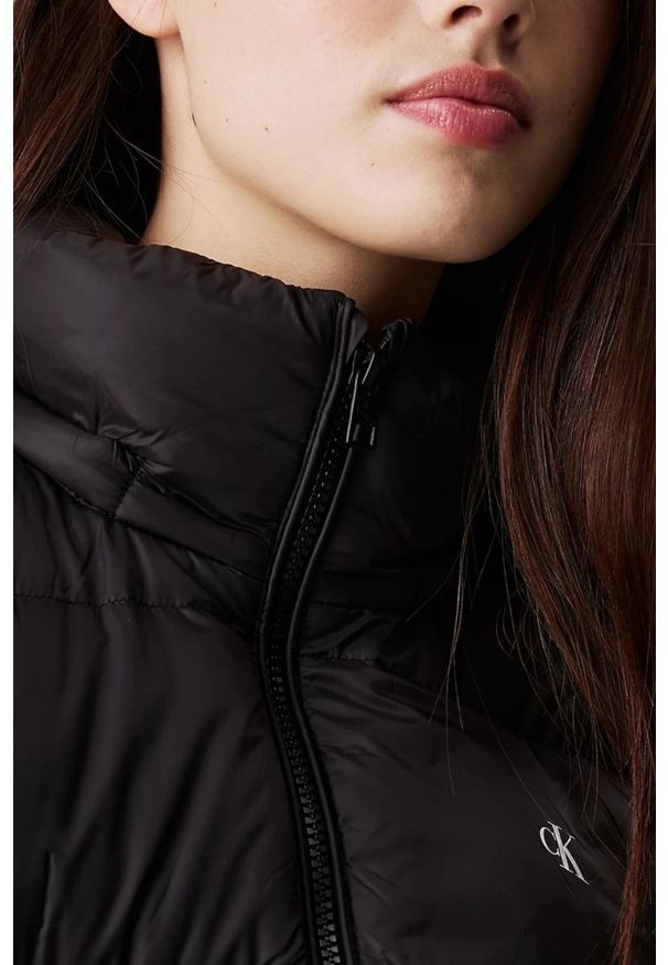 Calvin Klein - CALVIN KLEIN Czarna damska kurtka z kapturem, Rozmiar XL. Typ kołnierza: kaptur. Kolor: czarny