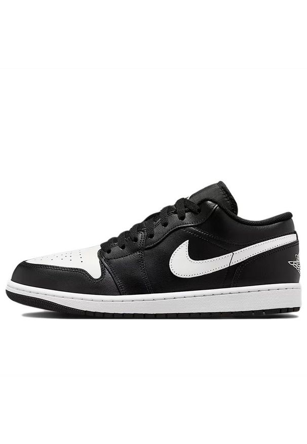 Buty Nike Air Jordan 1 Low 553558-043 - czarno-białe. Kolor: biały, wielokolorowy, czarny. Materiał: guma, skóra. Szerokość cholewki: normalna. Sport: fitness
