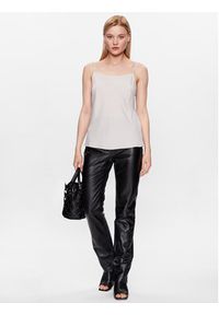 Calvin Klein Spodnie skórzane K20K205487 Czarny Regular Fit. Kolor: czarny. Materiał: skóra #3