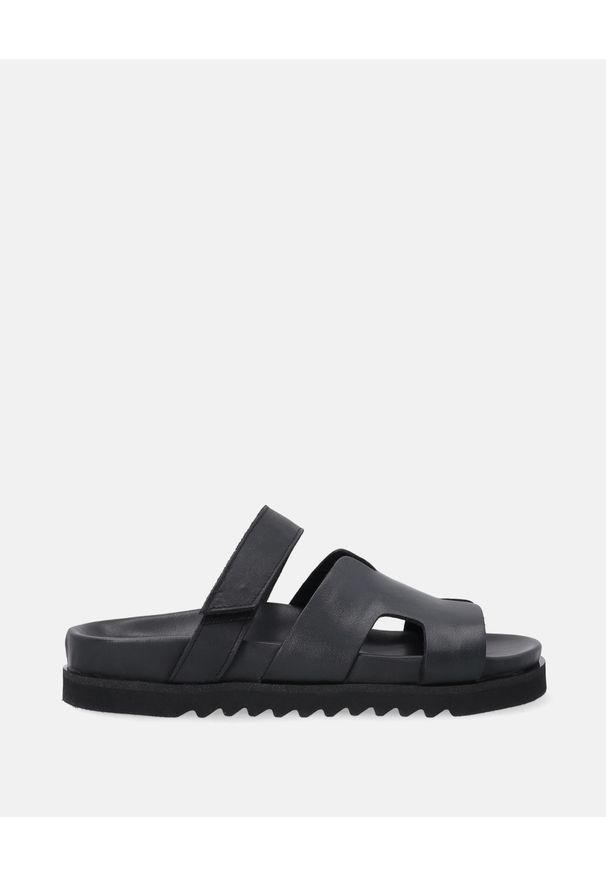 Venezia - CZARNE KLAPKI W SPORTOWYM STYLU 13421003 BLACK. Kolor: czarny. Materiał: skóra, syntetyk. Obcas: na obcasie. Styl: sportowy. Wysokość obcasa: średni