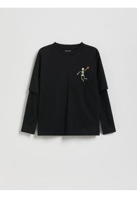 Reserved - Longsleeve z nadrukiem świecącym w ciemności - czarny. Kolor: czarny. Materiał: bawełna, dzianina. Długość rękawa: długi rękaw. Wzór: nadruk