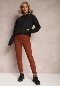 Renee - Brązowe Spodnie Bawełniane z Gumką w Pasie Bulara. Kolor: brązowy. Materiał: bawełna #5