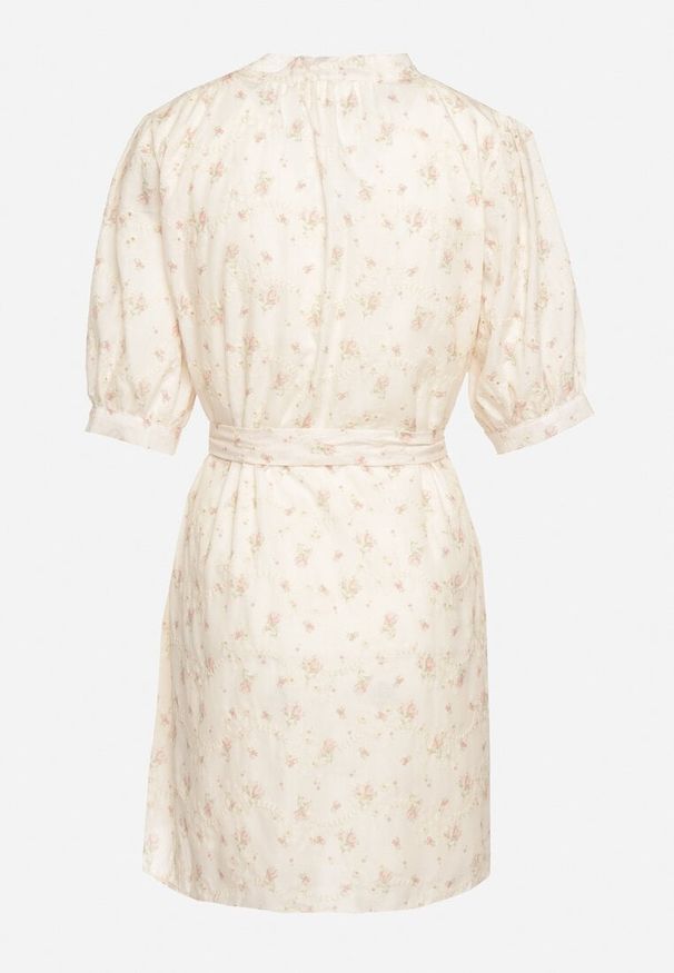 Born2be - Beżowo-Różowa Sukienka o Koszulowym Kroju na Guziki z Materiałowym Paskiem Belsagia. Okazja: na co dzień. Typ kołnierza: dekolt w kształcie V. Kolor: beżowy. Materiał: materiał. Typ sukienki: koszulowe. Styl: elegancki, klasyczny, casual