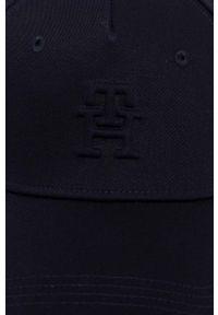 TOMMY HILFIGER - Tommy Hilfiger czapka z daszkiem bawełniana kolor granatowy gładka. Kolor: niebieski. Materiał: bawełna. Wzór: gładki #3