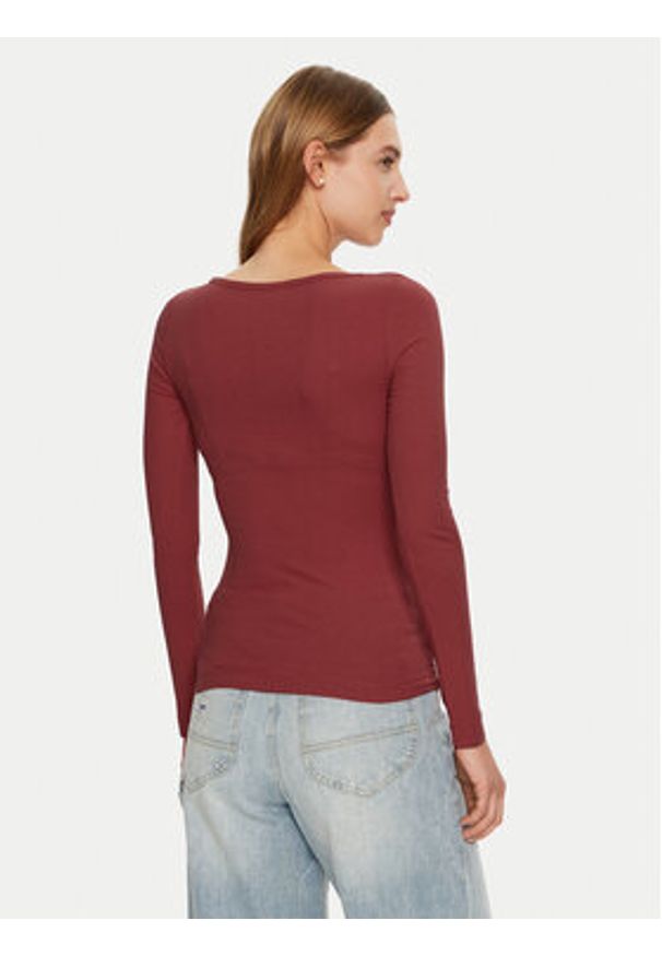 Lee Bluzka 112355150 Czerwony Slim Fit. Kolor: czerwony. Materiał: wiskoza, syntetyk