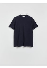 Reserved - Strukturalny t-shirt comfort fit - granatowy. Kolor: niebieski. Materiał: bawełna, dzianina
