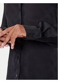 Guess Koszula W5YH1A WHCR2 Czarny Regular Fit. Kolor: czarny. Materiał: syntetyk
