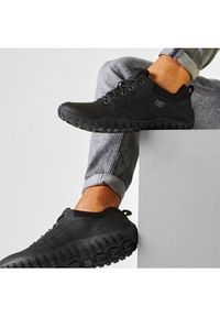 CAT Footwear Półbuty Instruct Casual P722309 Czarny. Okazja: na co dzień. Kolor: czarny. Materiał: nubuk, skóra. Styl: casual #4