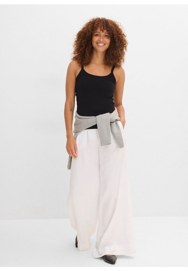 bonprix - Długi top bawełniany na cienkich ramiączkach z bawełny organicznej (2 szt.). Kolor: czarny, biały. Materiał: bawełna. Długość rękawa: na ramiączkach. Długość: długie