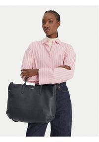 Coccinelle Torebka T95 Coccinellerebekka E1 T95 18 01 01 Granatowy. Kolor: niebieski. Materiał: skórzane #1