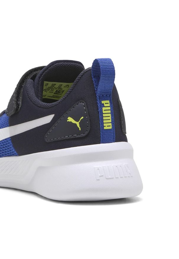 Puma - Dziecięce buty sportowe Flyer Runner V PUMA Vivid Blue New Navy White. Zapięcie: rzepy. Kolor: niebieski, wielokolorowy, biały. Materiał: syntetyk, tkanina, materiał. Szerokość cholewki: normalna. Sport: bieganie, turystyka piesza