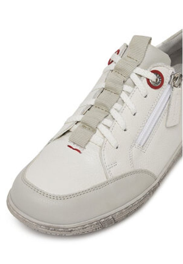 Go Soft Półbuty WI23-COMFORT-02 Biały. Kolor: biały. Materiał: skóra