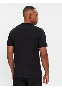 Calvin Klein T-Shirt Logo K10K112403 Czarny Regular Fit. Kolor: czarny. Materiał: bawełna #2